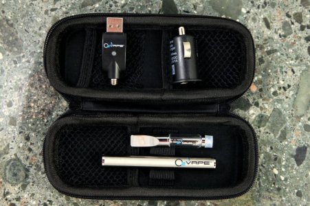 BUTTONLESS 3.7V PREMIUM OIL VAPE PEN KIT – 510 THREAD  5 COLORS