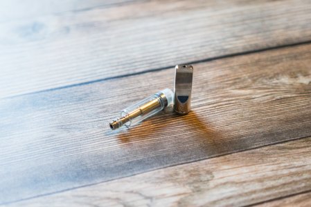 GLASS VAPE CARTRIDGES (.5 ML)