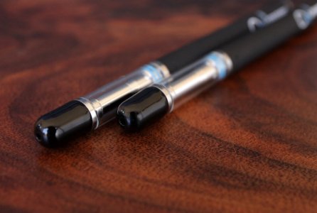 TRAVELER EXTREME WHOLESALE (50, 100 UNITS) CERAMIC, RECHARGEABLE, DISPOSABLE