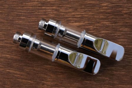 CLEARANCE: .5ML WICKLESS CERAMIC VAPE PEN CARTRIDGES – FOR 3.7+ VOLT BATTERIES